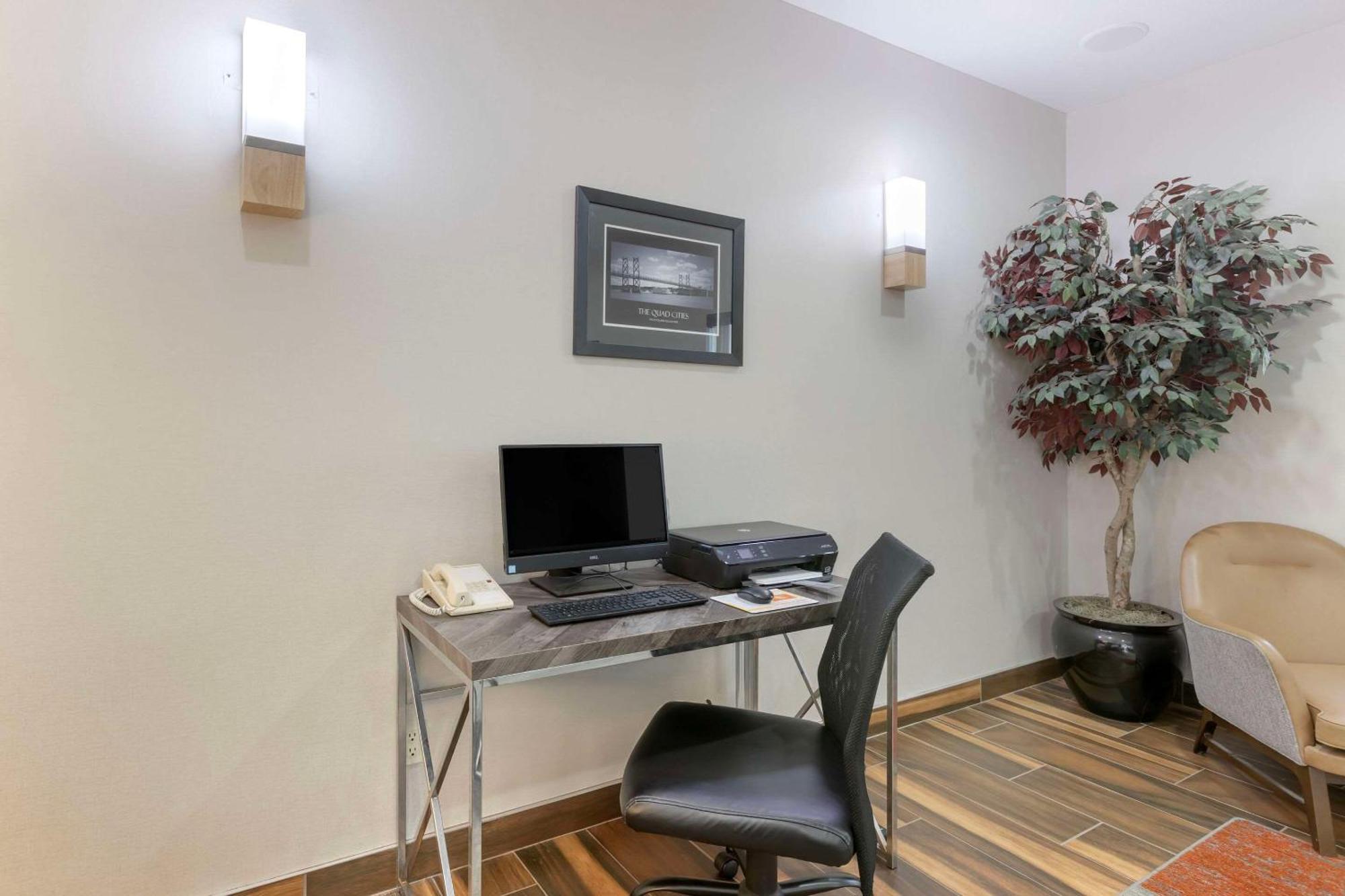Comfort Inn & Suites Davenport - Quad Cities Εξωτερικό φωτογραφία