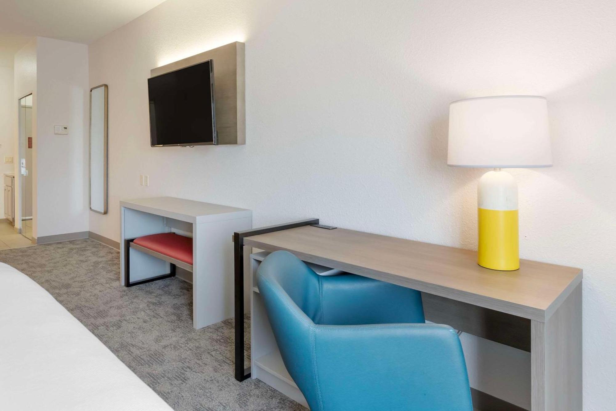 Comfort Inn & Suites Davenport - Quad Cities Εξωτερικό φωτογραφία