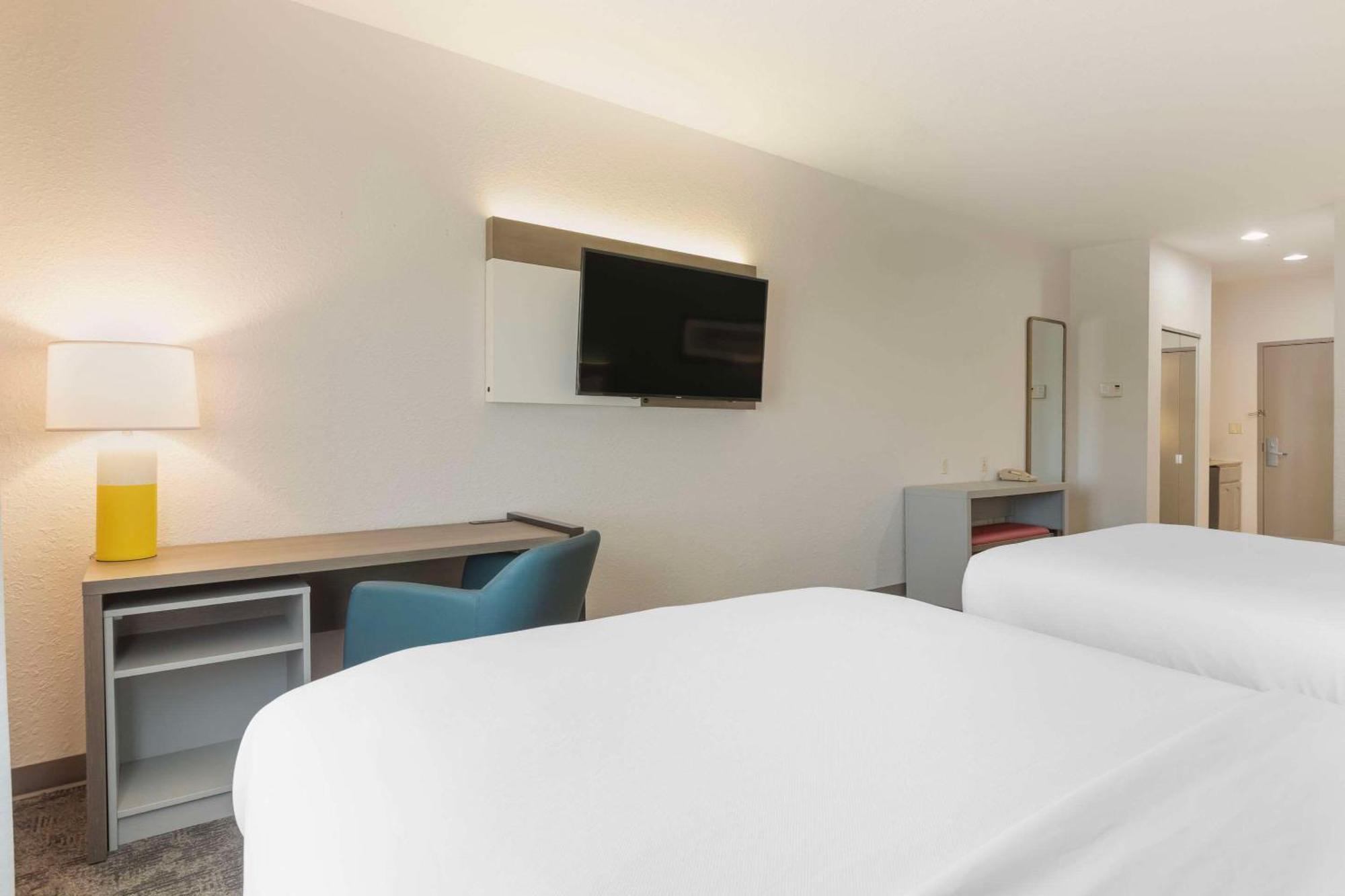 Comfort Inn & Suites Davenport - Quad Cities Εξωτερικό φωτογραφία