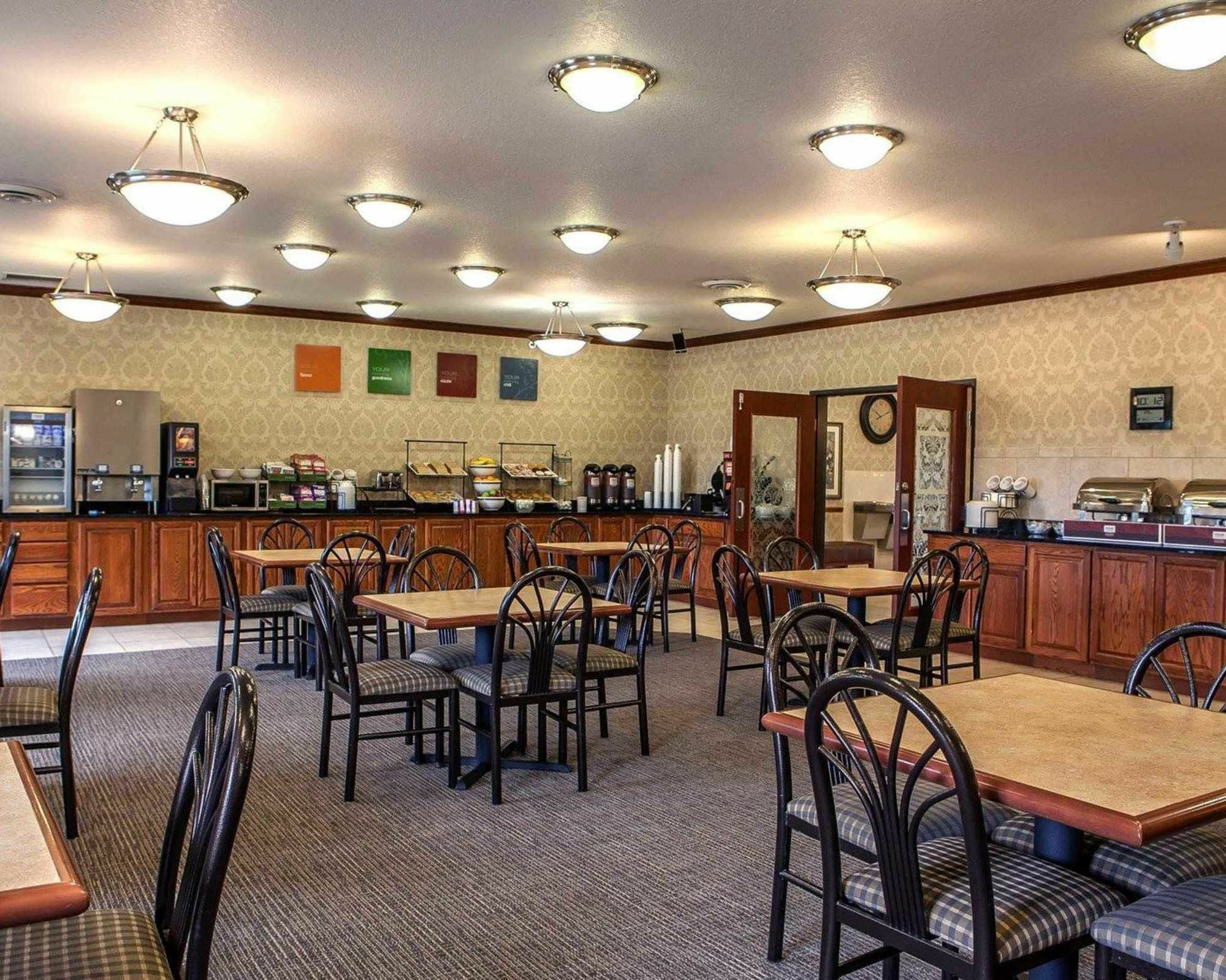 Comfort Inn & Suites Davenport - Quad Cities Εξωτερικό φωτογραφία